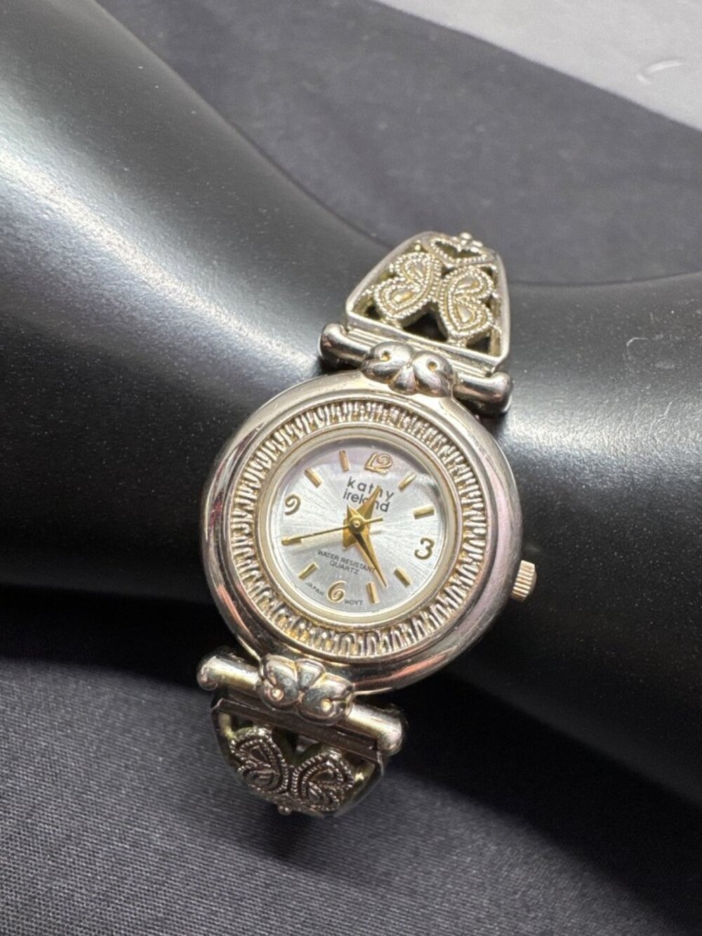 Kathy Ireland Womens Watch Goldtone Butterfly Design & Stainless Steel Back